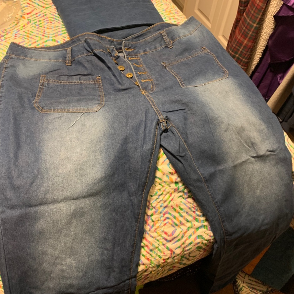 Button front jeans - Picture 2 of 2